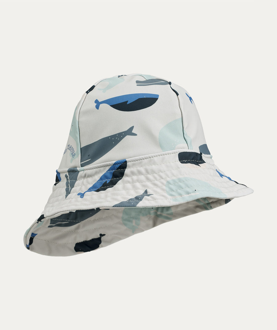 Josefine Sun Hat: Whales / Cloud blue