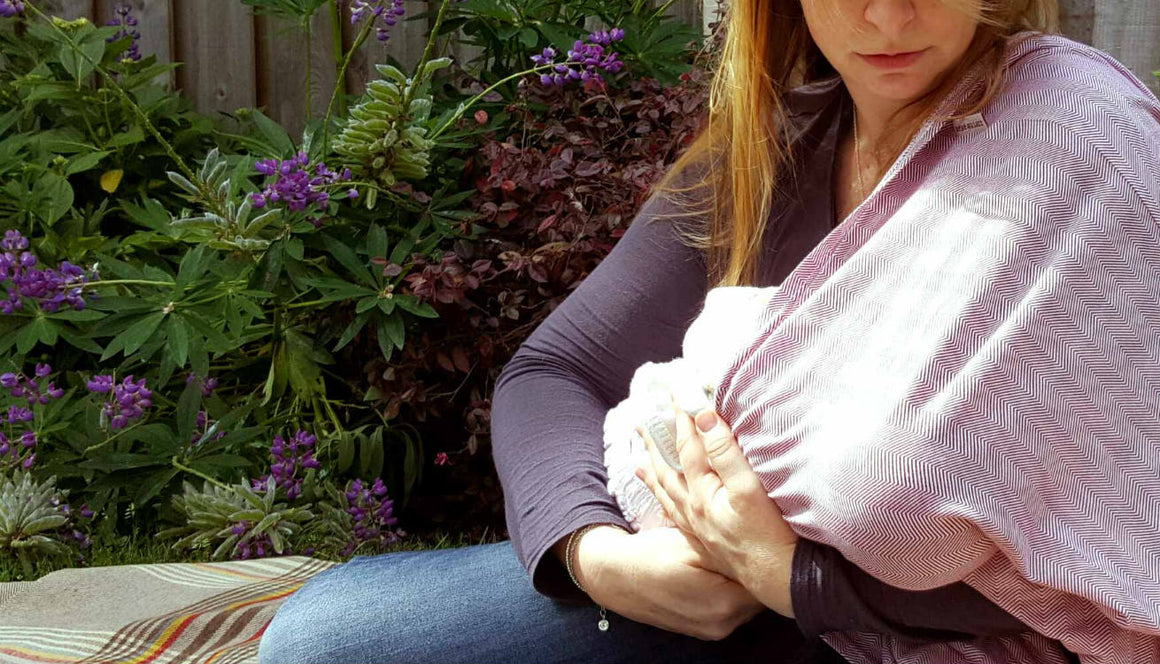 Stress-Free Breastfeeding Out & About