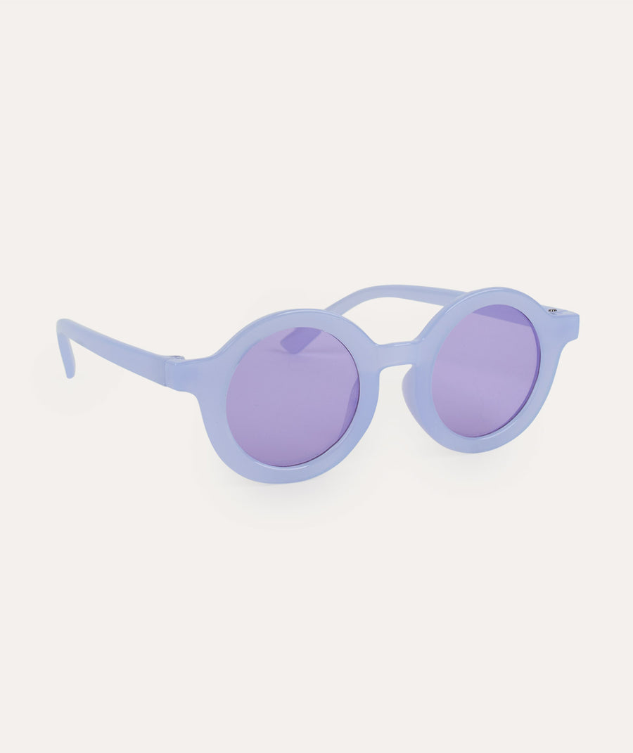 Round Sustainable Sunglasses: Milky Blueberry