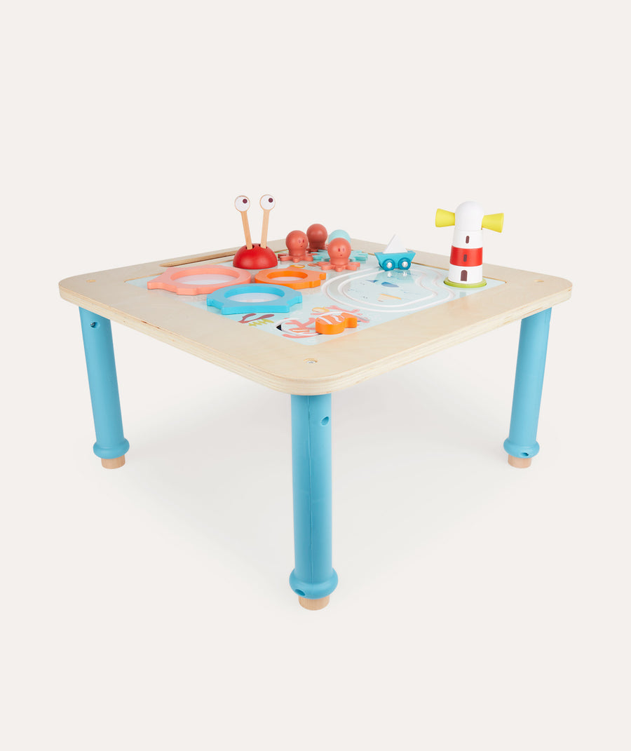 Adjustable Play Table