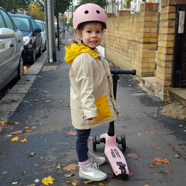 Scoot & Ride Helmet First Impression